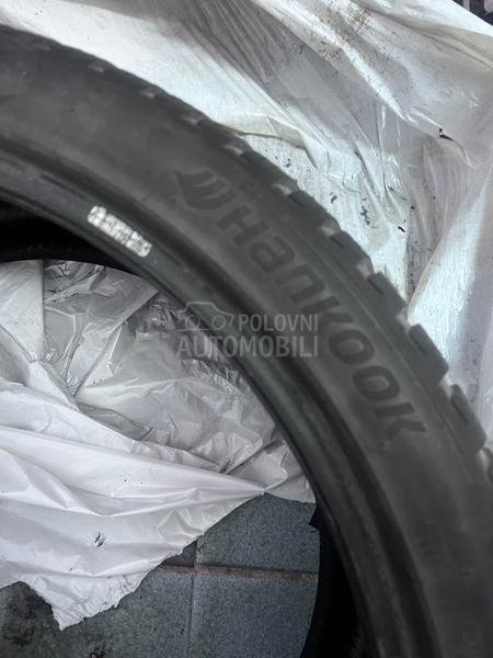 Continental 275/35 R22 Zimska