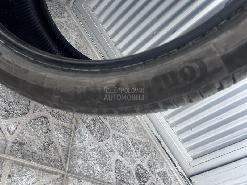 Continental 275/35 R22 Zimska