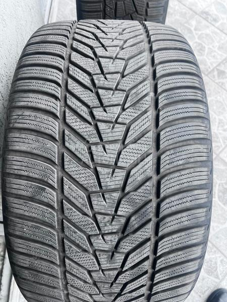 Continental 275/35 R22 Zimska