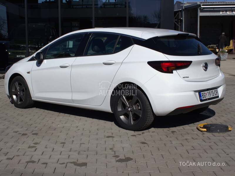 Opel Astra K 1.2