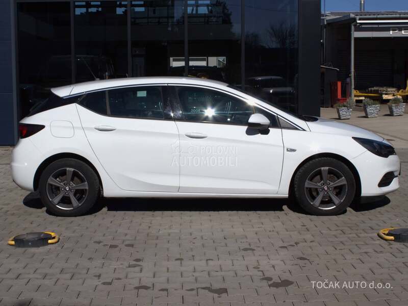 Opel Astra K 1.2