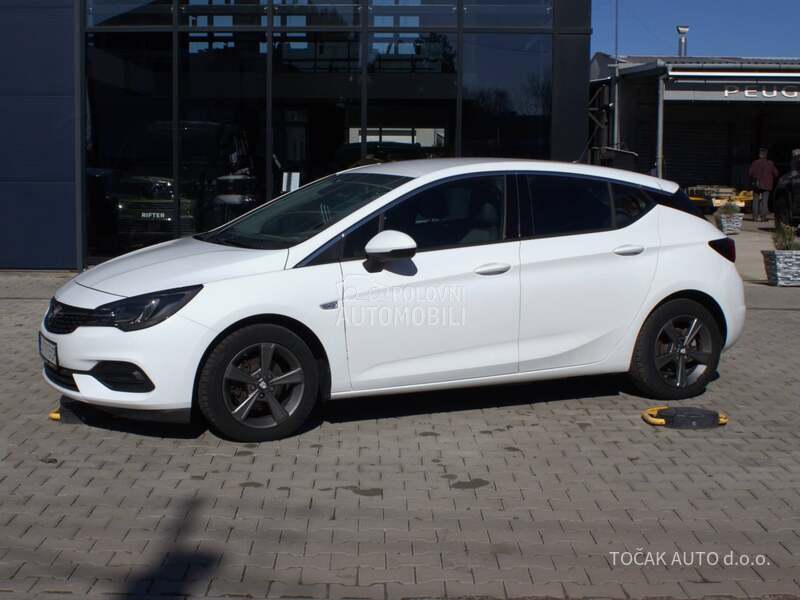 Opel Astra K 1.2
