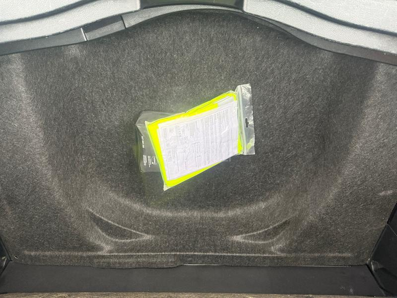 Toyota Verso-S 1.33 vvt-i perla.