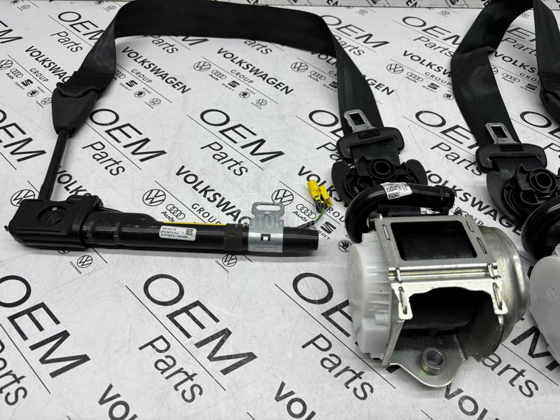 Prednji pojasevi kompletni