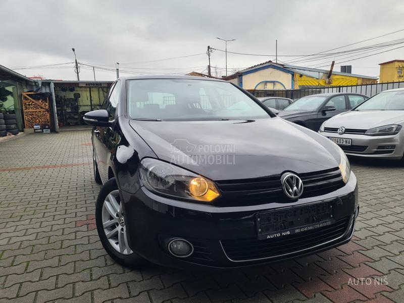Volkswagen Golf 6 1.6 TDI HIGHLINE
