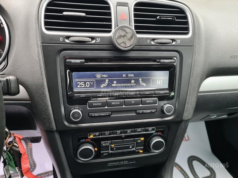 Volkswagen Golf 6 1.6 TDI HIGHLINE