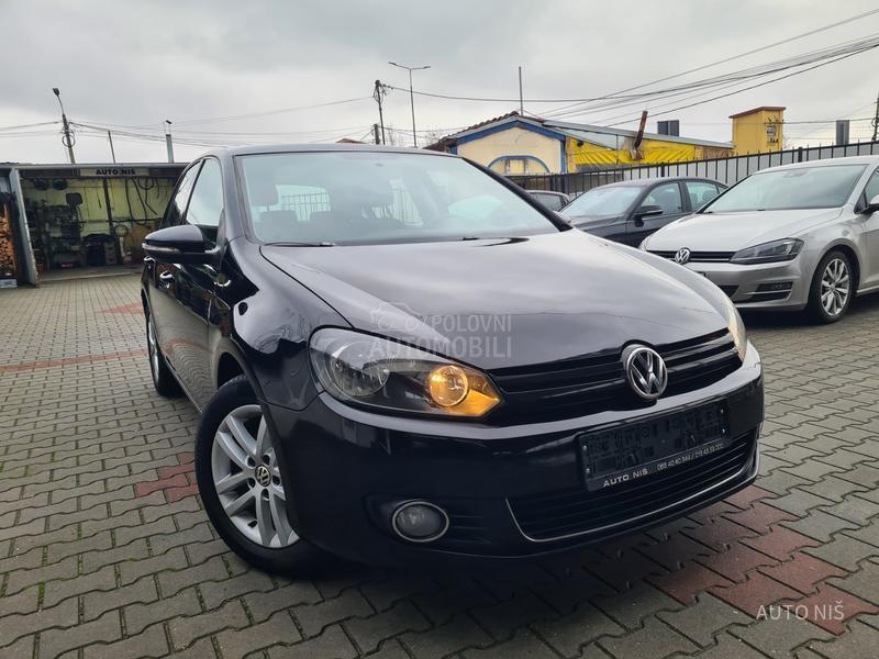 Volkswagen Golf 6 1.6 TDI HIGHLINE