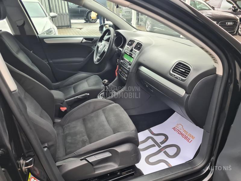 Volkswagen Golf 6 1.6 TDI HIGHLINE