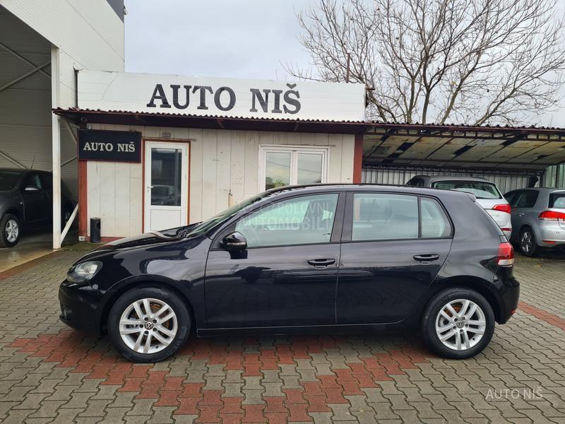 Volkswagen Golf 6 1.6 TDI HIGHLINE