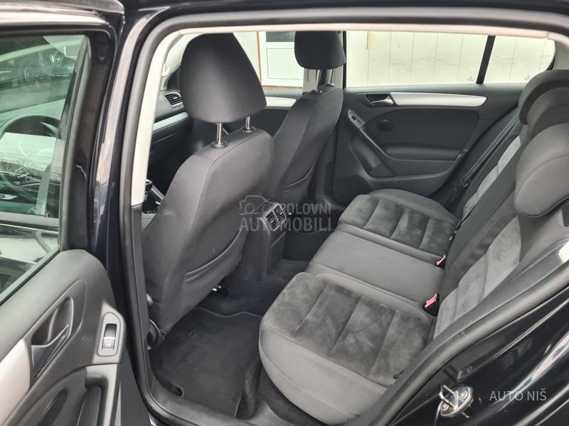 Volkswagen Golf 6 1.6 TDI HIGHLINE