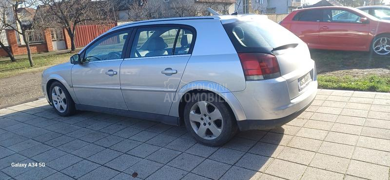 Opel Signum 2.2