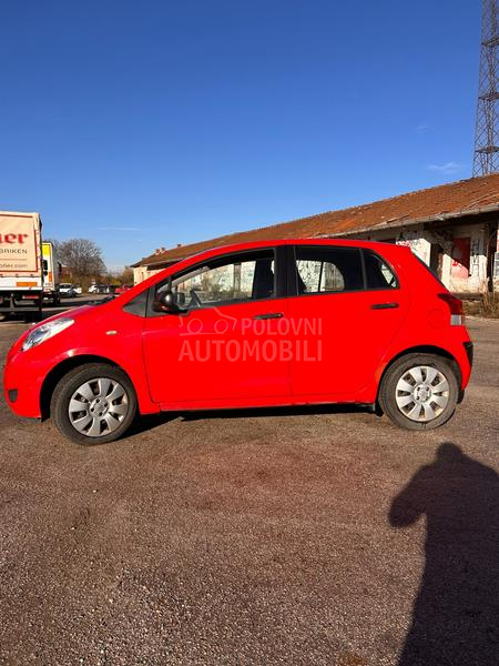 Toyota Yaris 1,33 DUAL VVTI T0P