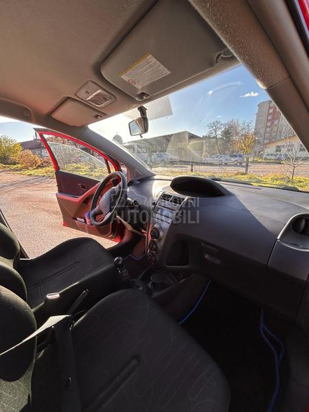 Toyota Yaris 1,33 DUAL VVTI T0P