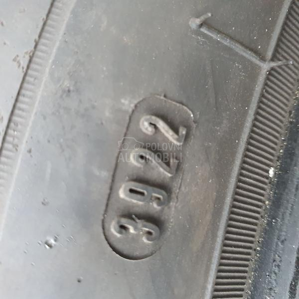 Dunlop 205/60 R16 Zimska