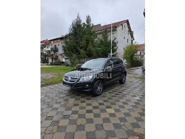 Volkswagen Tiguan A U T O M A T I K
