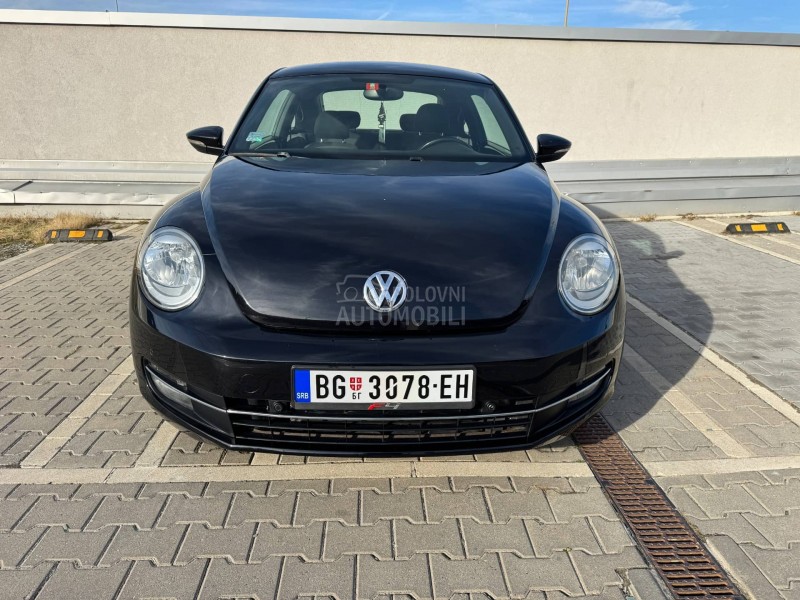 Volkswagen Nova Buba 1.6 tdi New Beetle