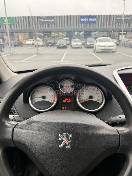 Peugeot 207 1.4 HDI