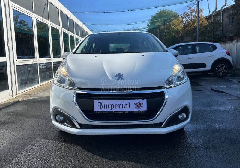 Peugeot 208 1.2 B