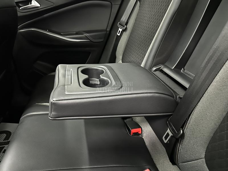 Opel Grandland X 1.2 INNOVATION AUT