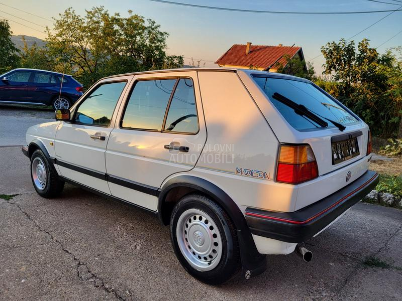 Volkswagen Golf 2 1.6 b