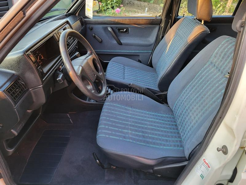 Volkswagen Golf 2 1.6 b
