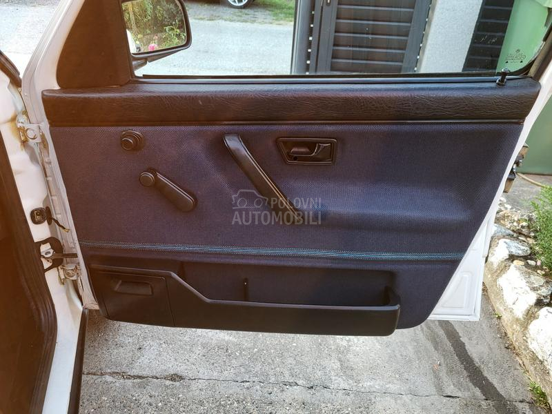 Volkswagen Golf 2 1.6 b