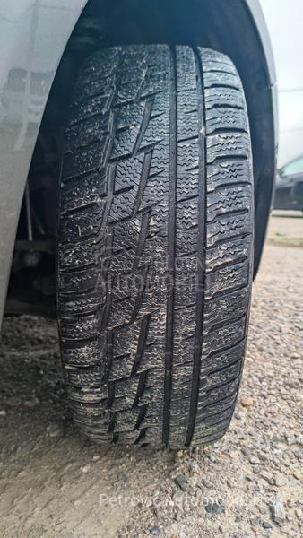 Alfa Romeo Giulietta 2.0JTDM /DISTINCIVE/