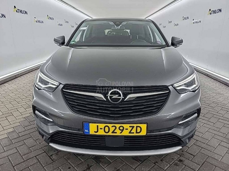 Opel Grandland X 1.2 INNOVATION AUT