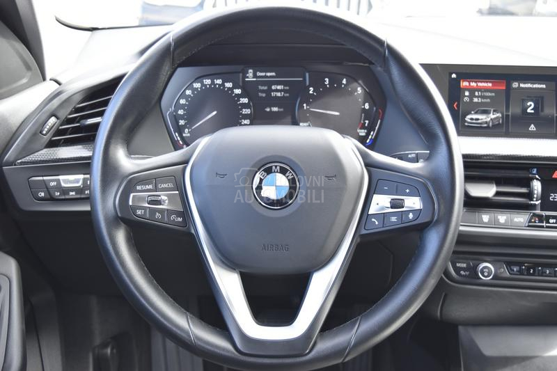 BMW 116 i sDrive AT