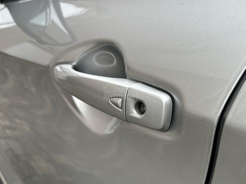 Nissan Qashqai 1.6DCI/PREMIER/4x4