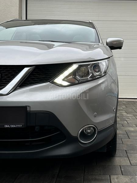 Nissan Qashqai 1.6DCI/PREMIER/4x4