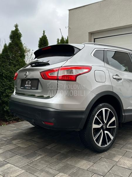 Nissan Qashqai 1.6DCI/PREMIER/4x4