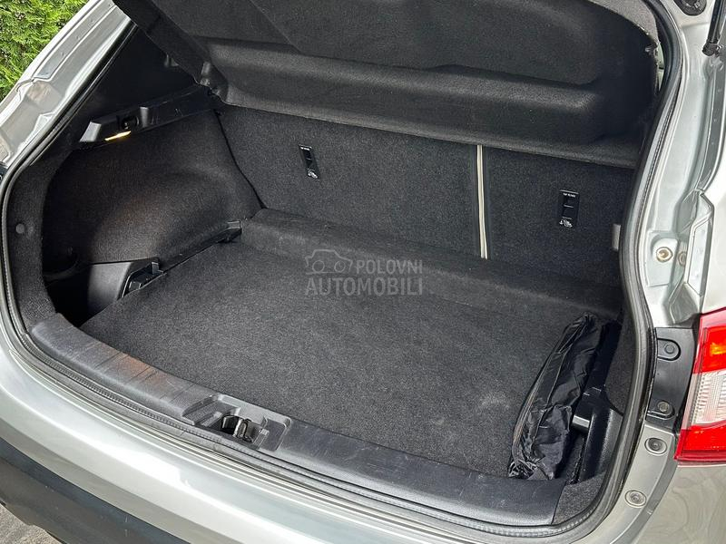 Nissan Qashqai 1.6DCI/PREMIER/4x4