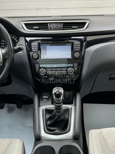 Nissan Qashqai 1.6DCI/PREMIER/4x4