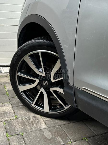 Nissan Qashqai 1.6DCI/PREMIER/4x4