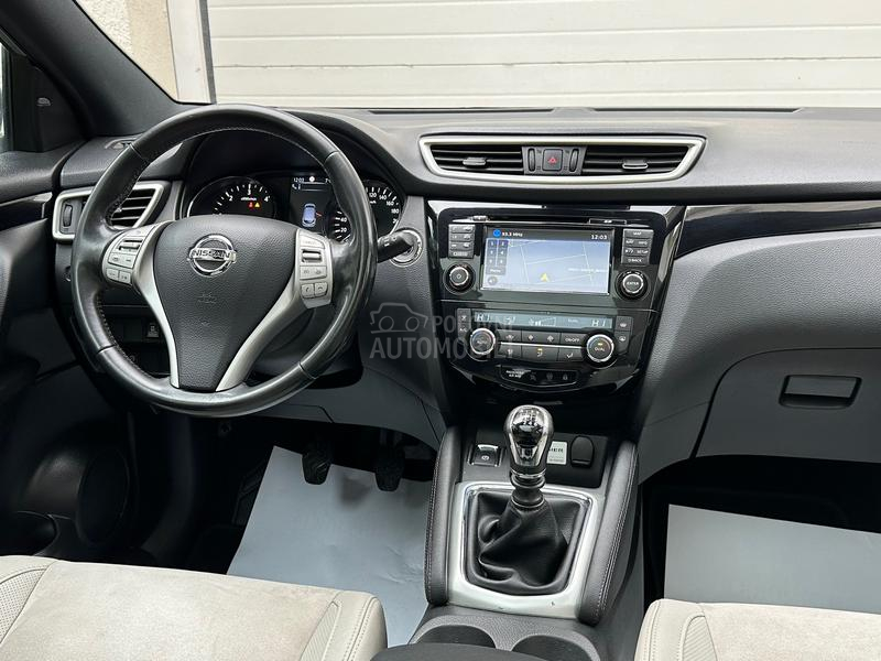 Nissan Qashqai 1.6DCI/PREMIER/4x4