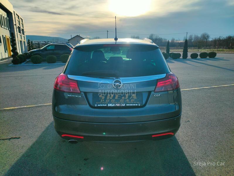 Opel Insignia 2.0 CDTI COSMO SW