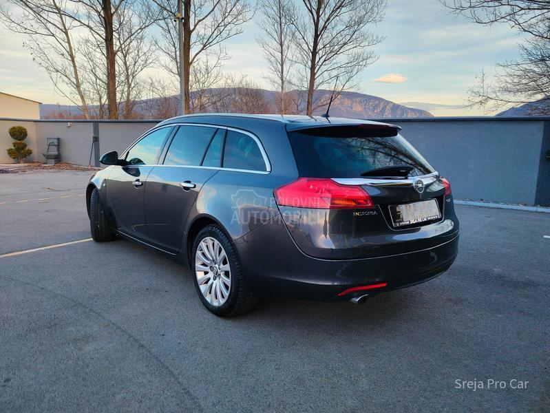 Opel Insignia 2.0 CDTI COSMO SW