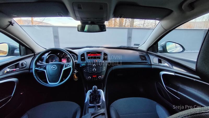 Opel Insignia 2.0 CDTI COSMO SW