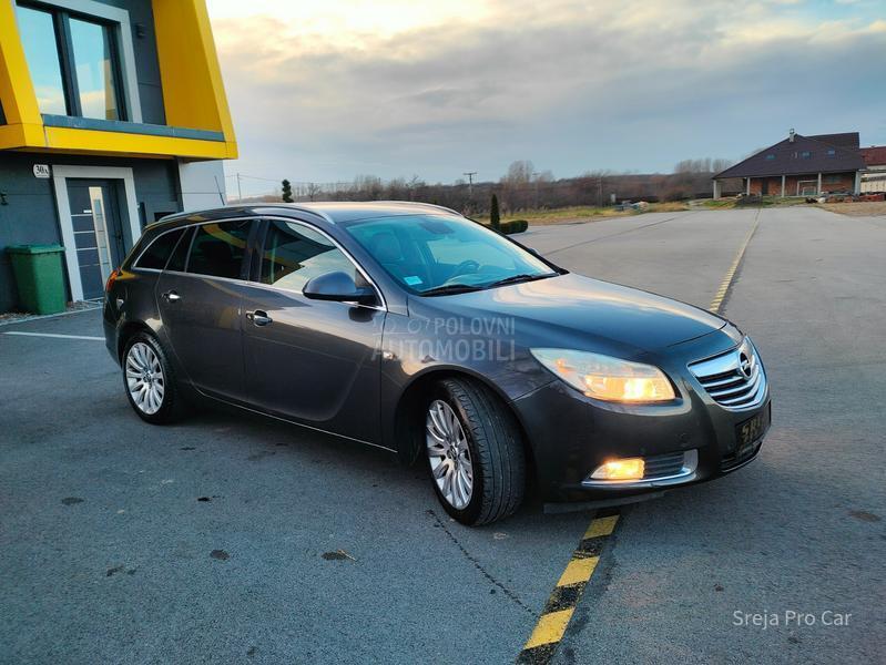 Opel Insignia 2.0 CDTI COSMO SW
