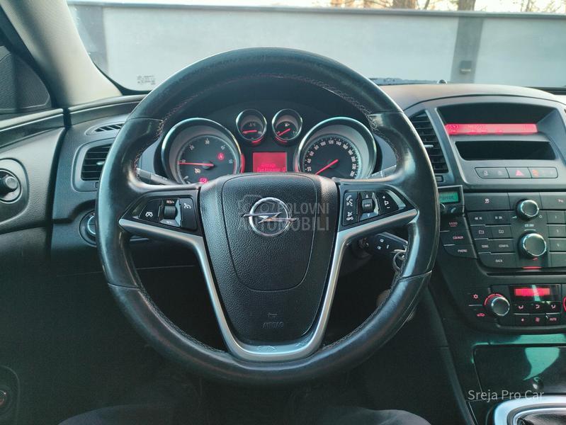 Opel Insignia 2.0 CDTI COSMO SW
