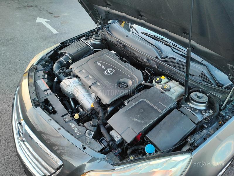 Opel Insignia 2.0 CDTI COSMO SW