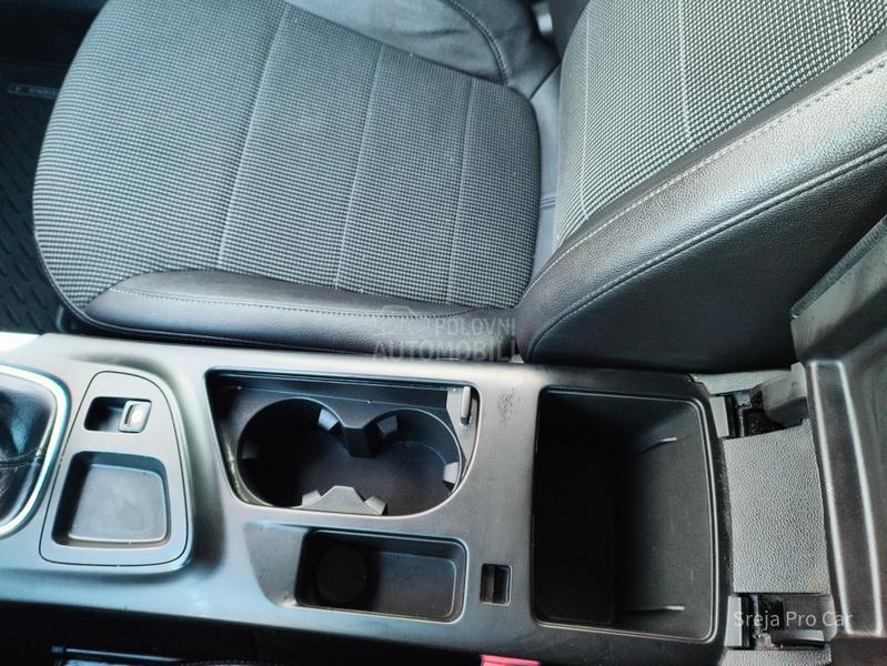 Opel Insignia 2.0 CDTI COSMO SW