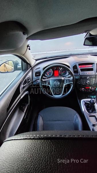 Opel Insignia 2.0 CDTI COSMO SW