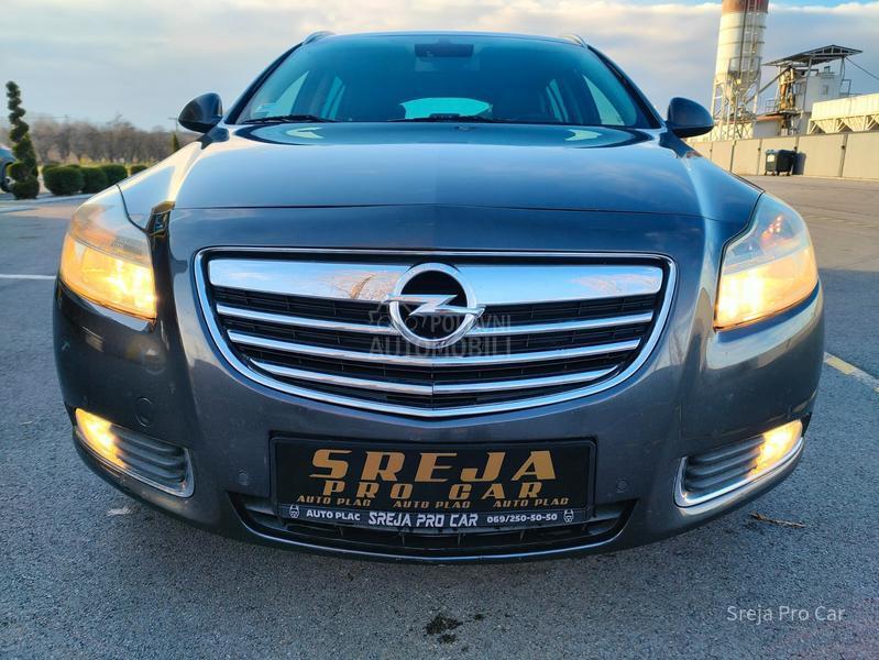 Opel Insignia 2.0 CDTI COSMO SW