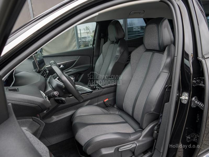 Peugeot 3008 1.2PureTech Allure