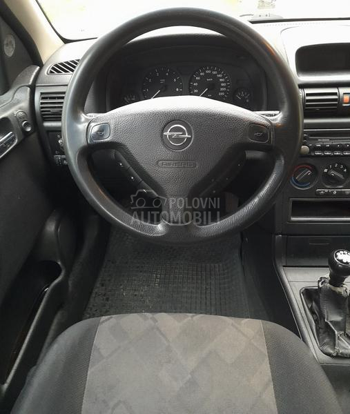 Opel Astra G 1.6 b