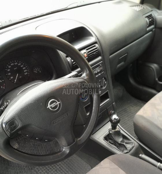 Opel Astra G 1.6 b