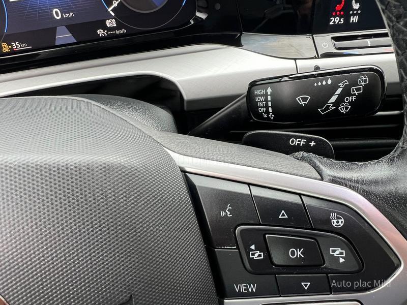 Volkswagen Golf 8 1.5 TGI