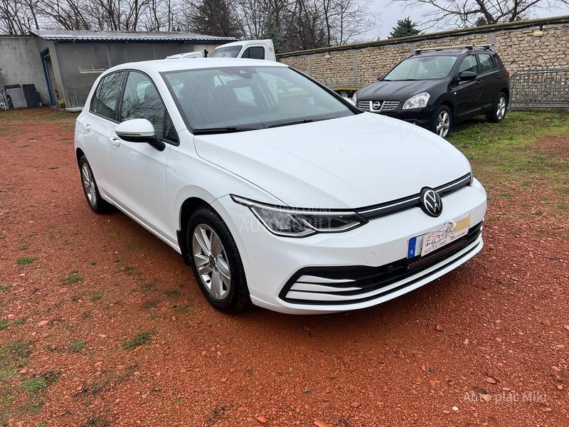 Volkswagen Golf 8 1.5 TGI